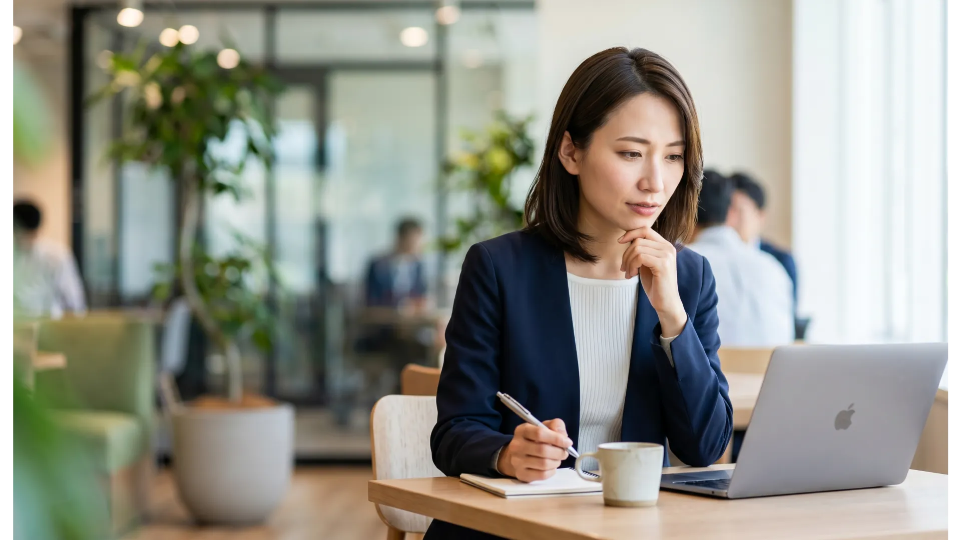 人材の離職と属人化に頭を悩ませる管理職